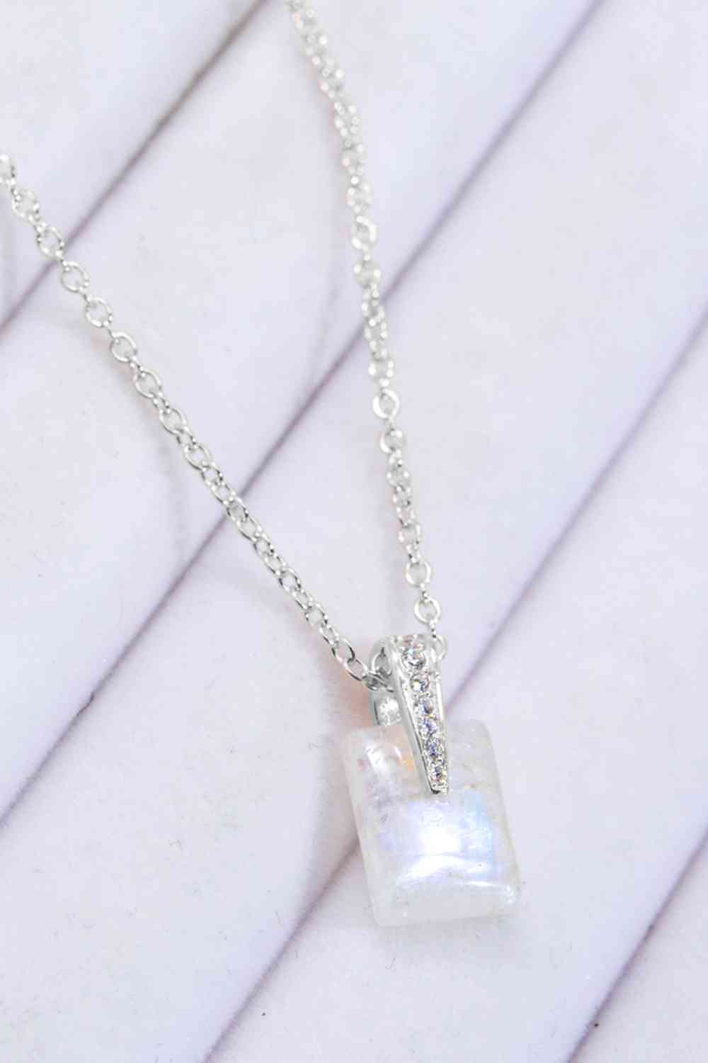 925 Sterling Silver Natural Moonstone Pendant Necklace